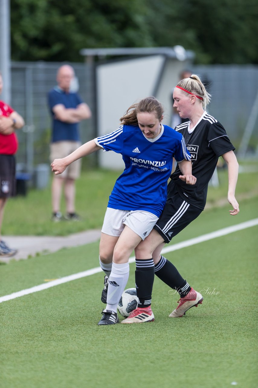 Bild 202 - Frauen FSC Kaltenkirchen - SG Daenisch-Muessen : Ergebnis: 7:1